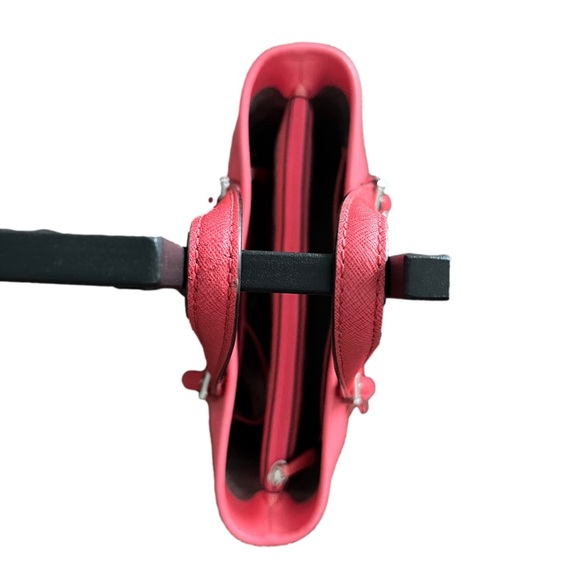 Michael Kors pink tote - Picture 3 of 12